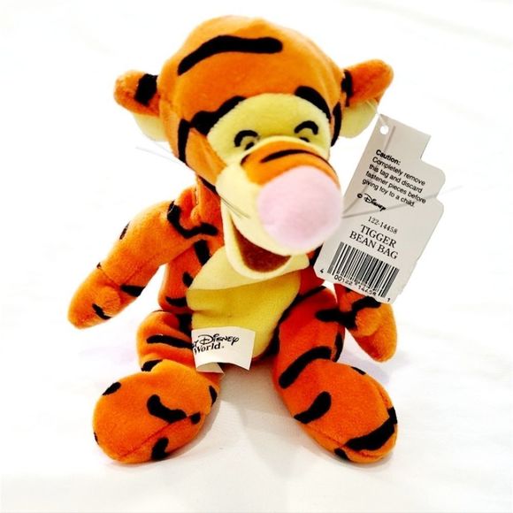 PRICE DROP 🔥 NWT DISNEY Tigger Ban Bag Toy - Picture 1 of 3